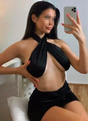 проститутка Эмилия, 23, Курган